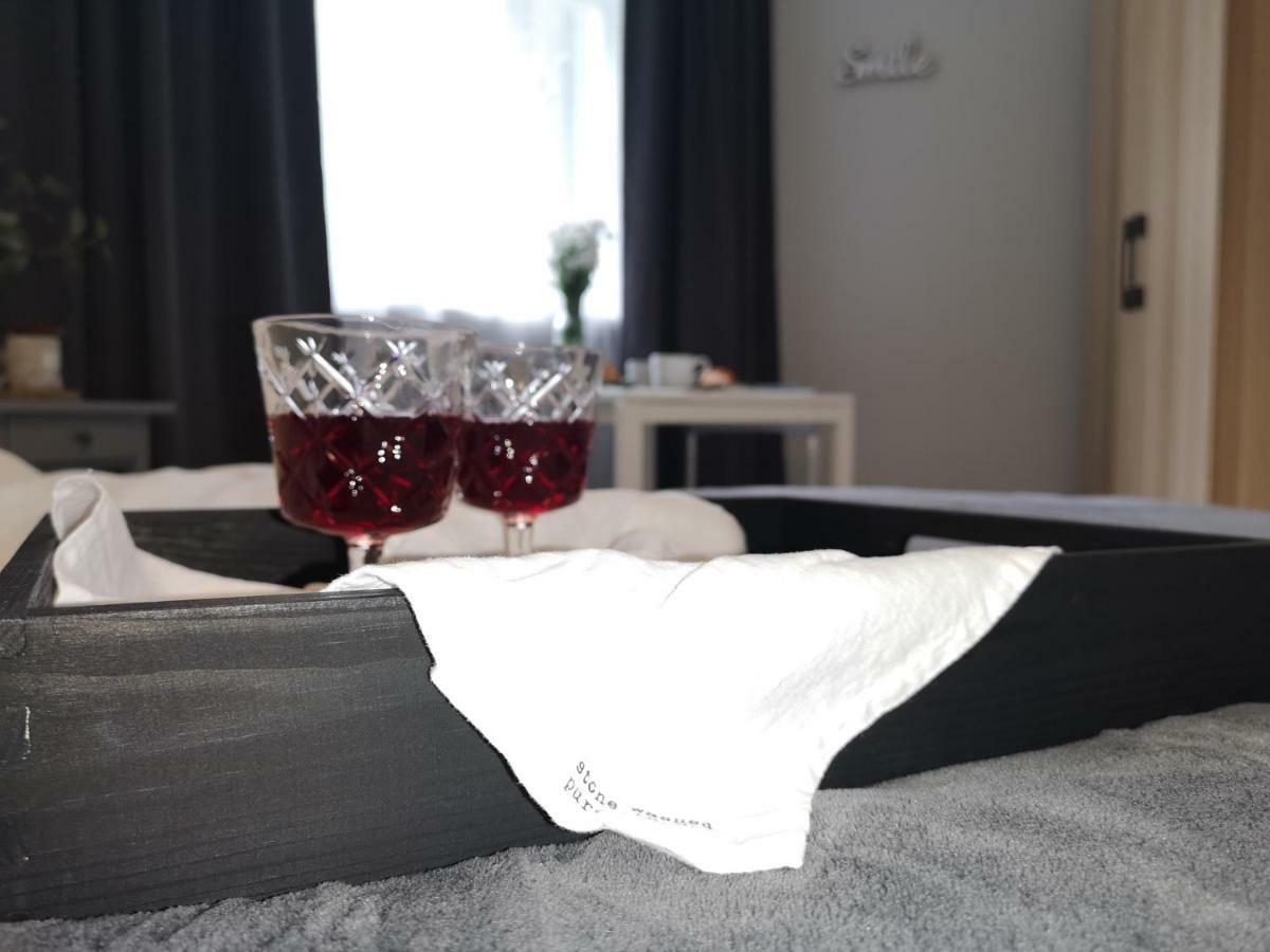 Glam House Apartments Poznań Buitenkant foto